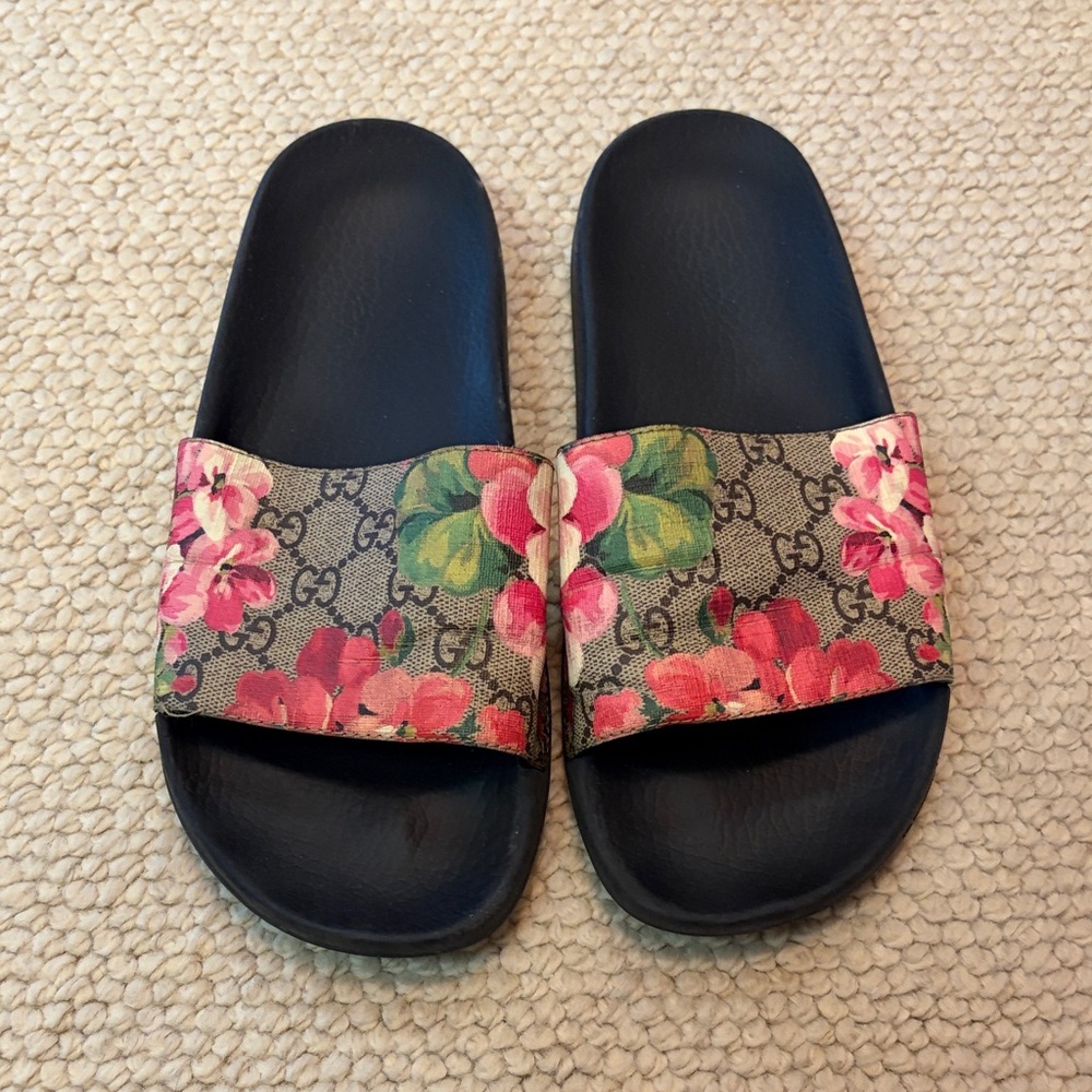 Gucci Black Slide Sandals with Pink & Green Floral GG Strap